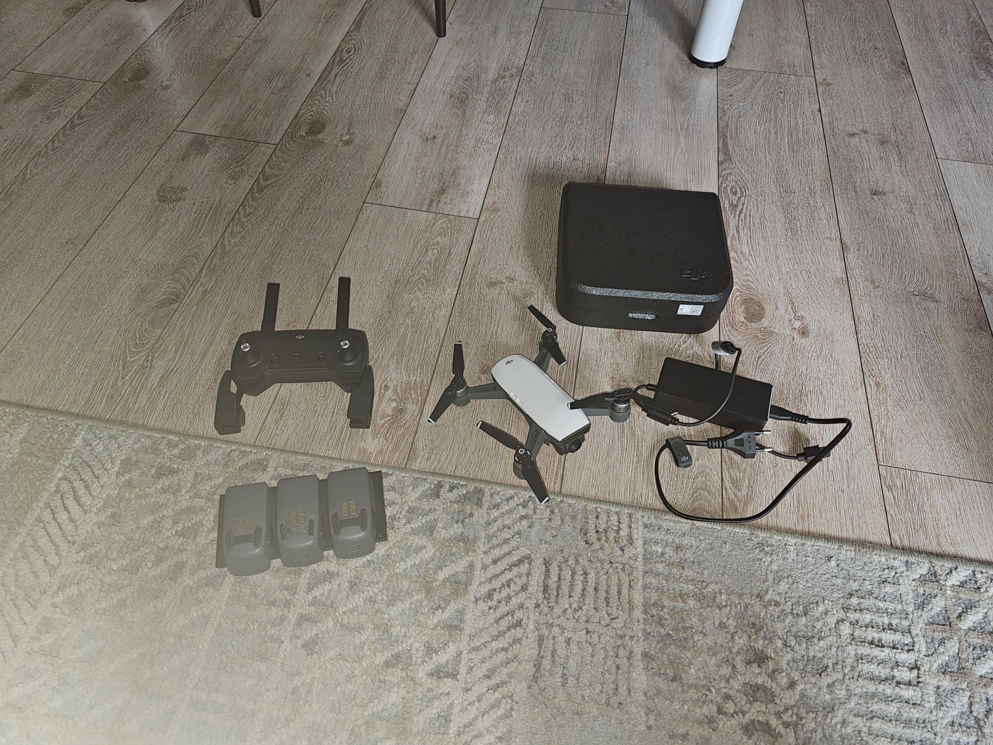 Dron dji spark skup aut autozłomowanie