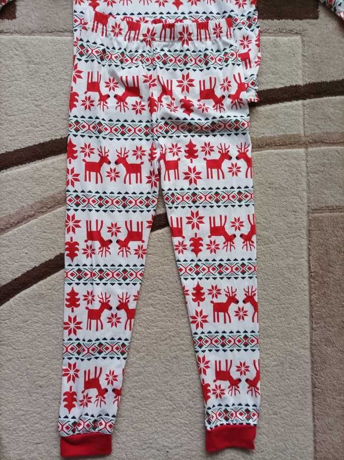 Piżama świąteczna rozm. 146/152 jak nowa