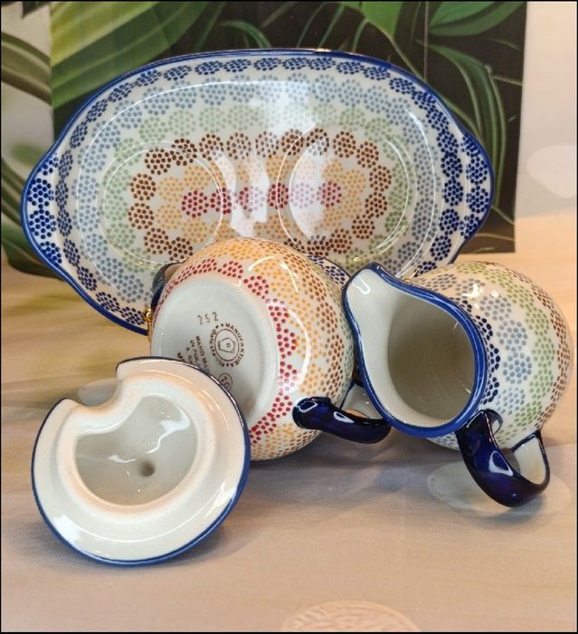 Komplet ceramiczny deserowy Bolesławiec ceramika Bolesławiec.WADA