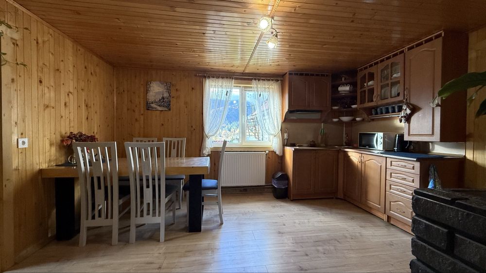 Оренда будинку в Карпатах з чаном та  сауною з басейном