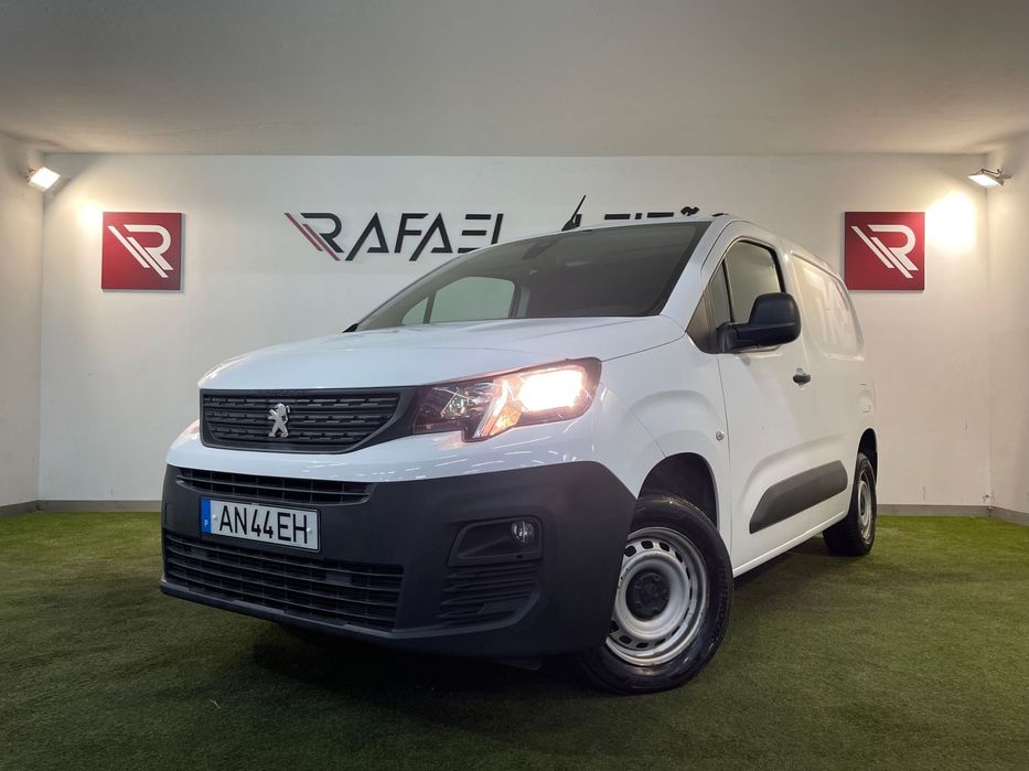 Peugeot Partner 1.5 BlueHDi Premium Standard