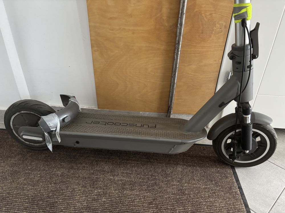 Hulajnoga elektryczna funscooter F10 MAX PRO +