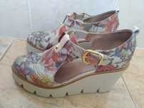 Sapatos e botas 37