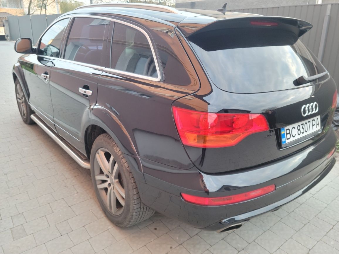 Audi q7 3.0 tdi.