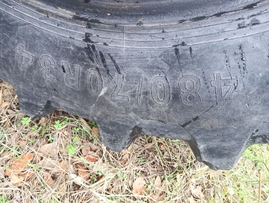 Vendo pneus ainda em bom estado para trator