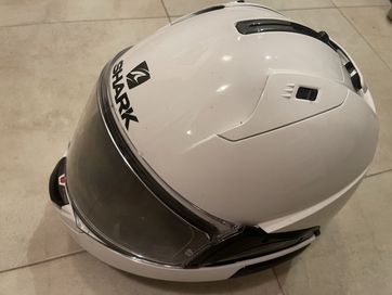 Kask szczekowy Shark