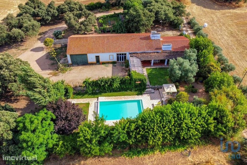Quinta T3 em Nossa Senhora da Expectação de 441,00 m2