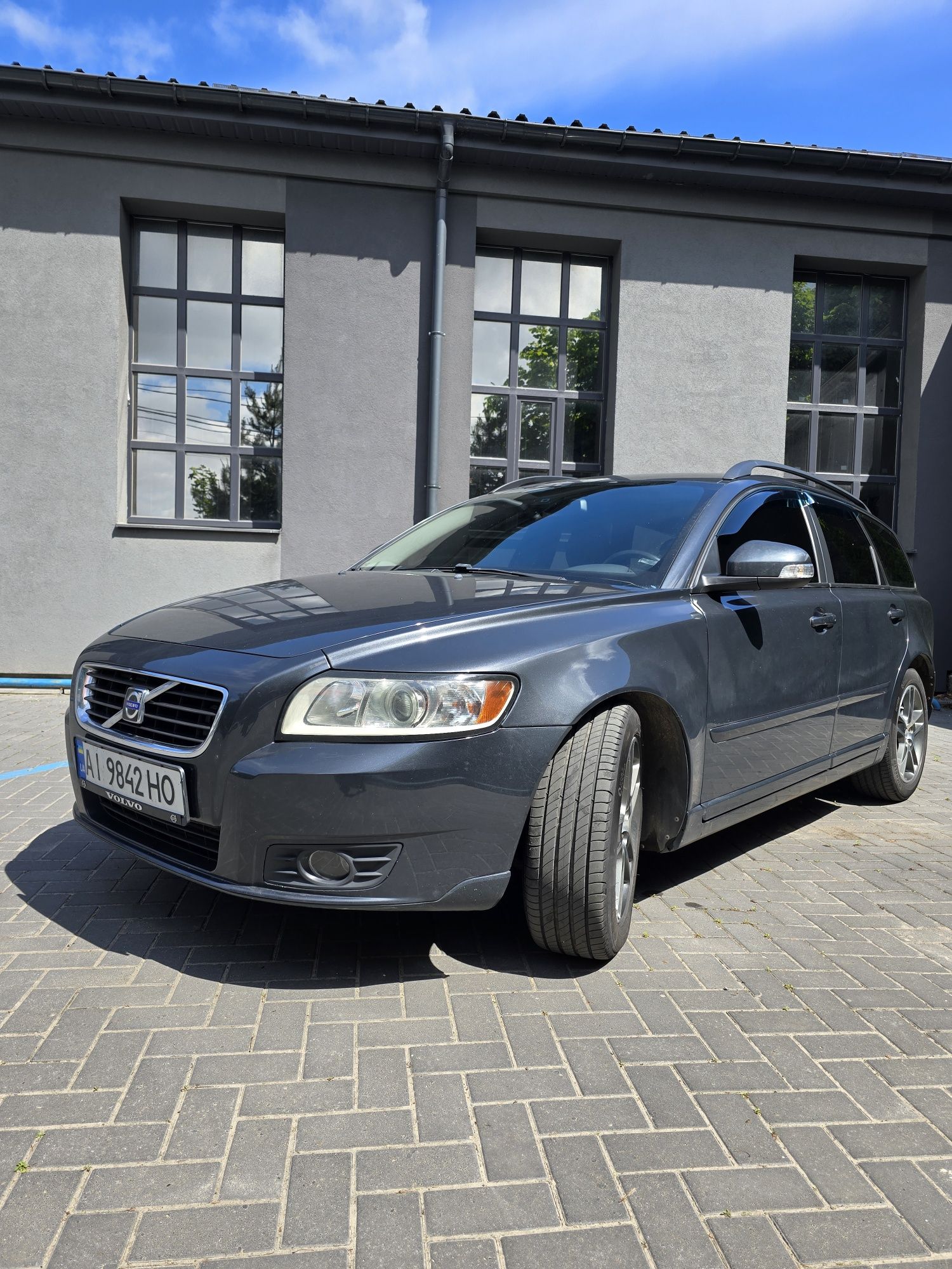 Volvo V50 2.0 TDI Автомат 2010