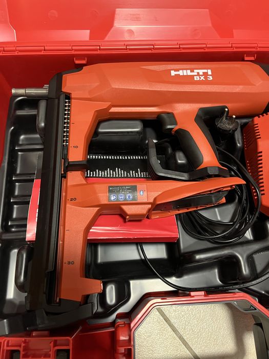 Hilti BX 3-L 02 Osadzak akumulatorowy Hilti BX3 22V 5,2Ah Mega okazja!