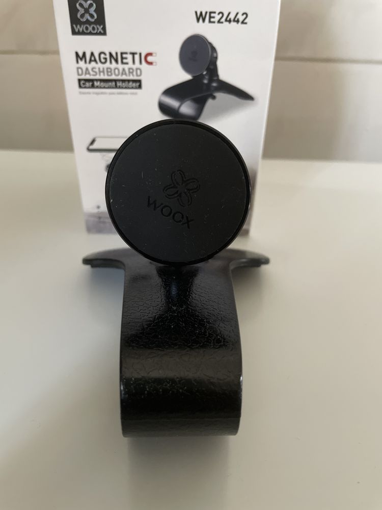magnetic dashboard
