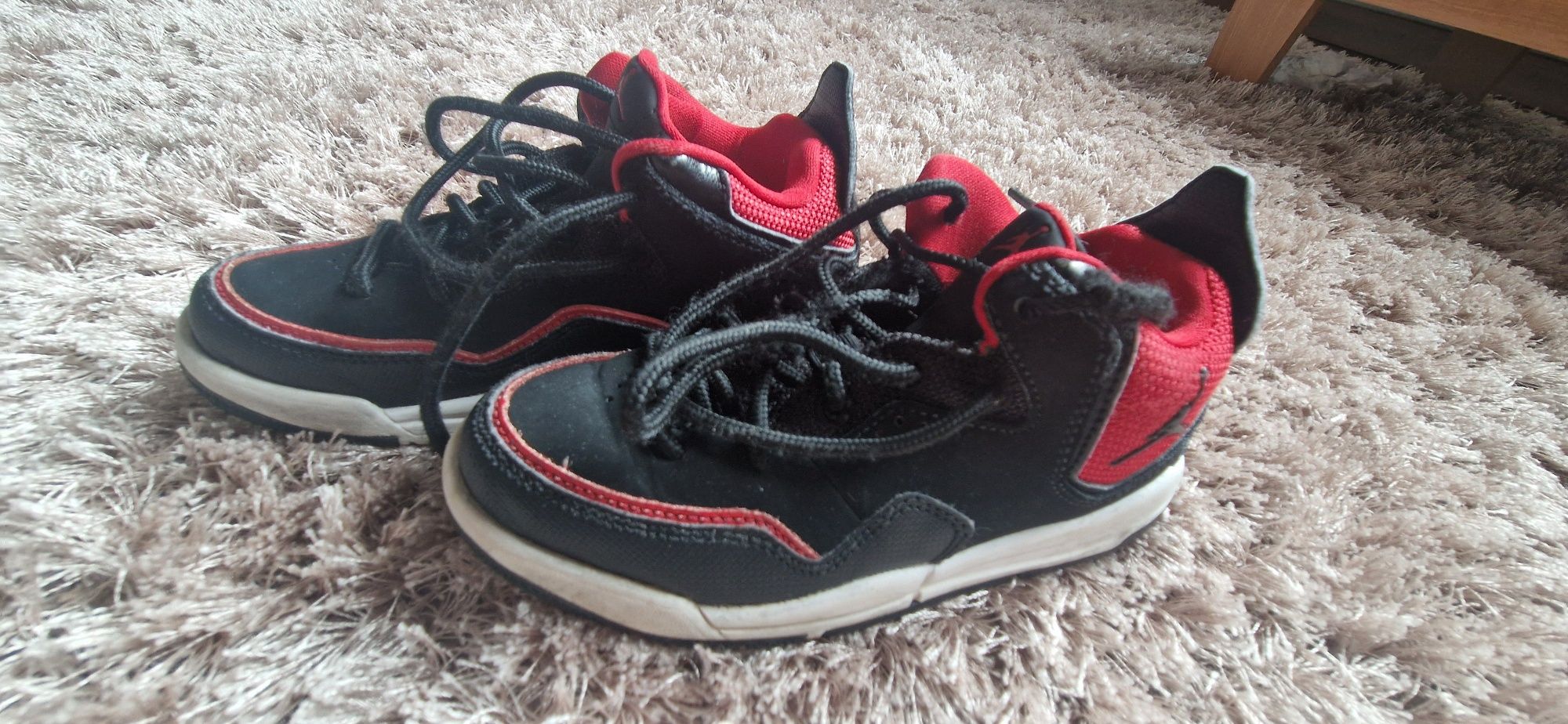 Buty chłopięce Jordan 29,5