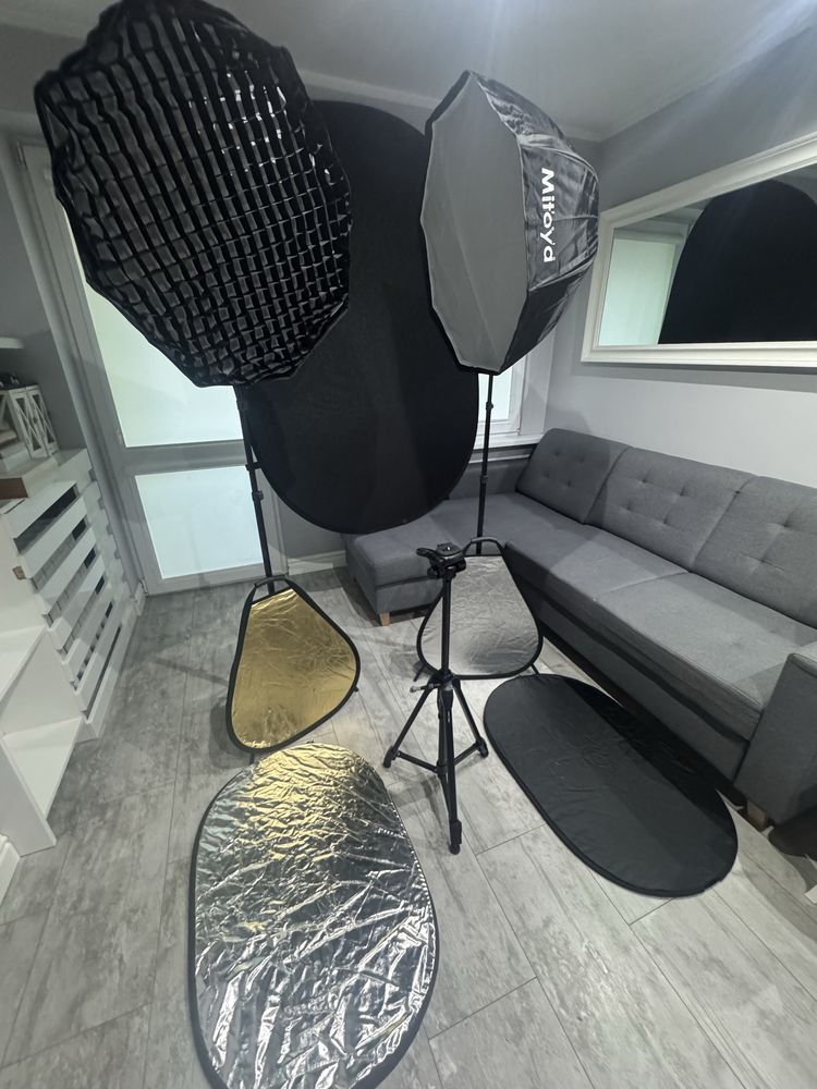 Zestaw 2 softboxy, 4 blendy, tło i statyw