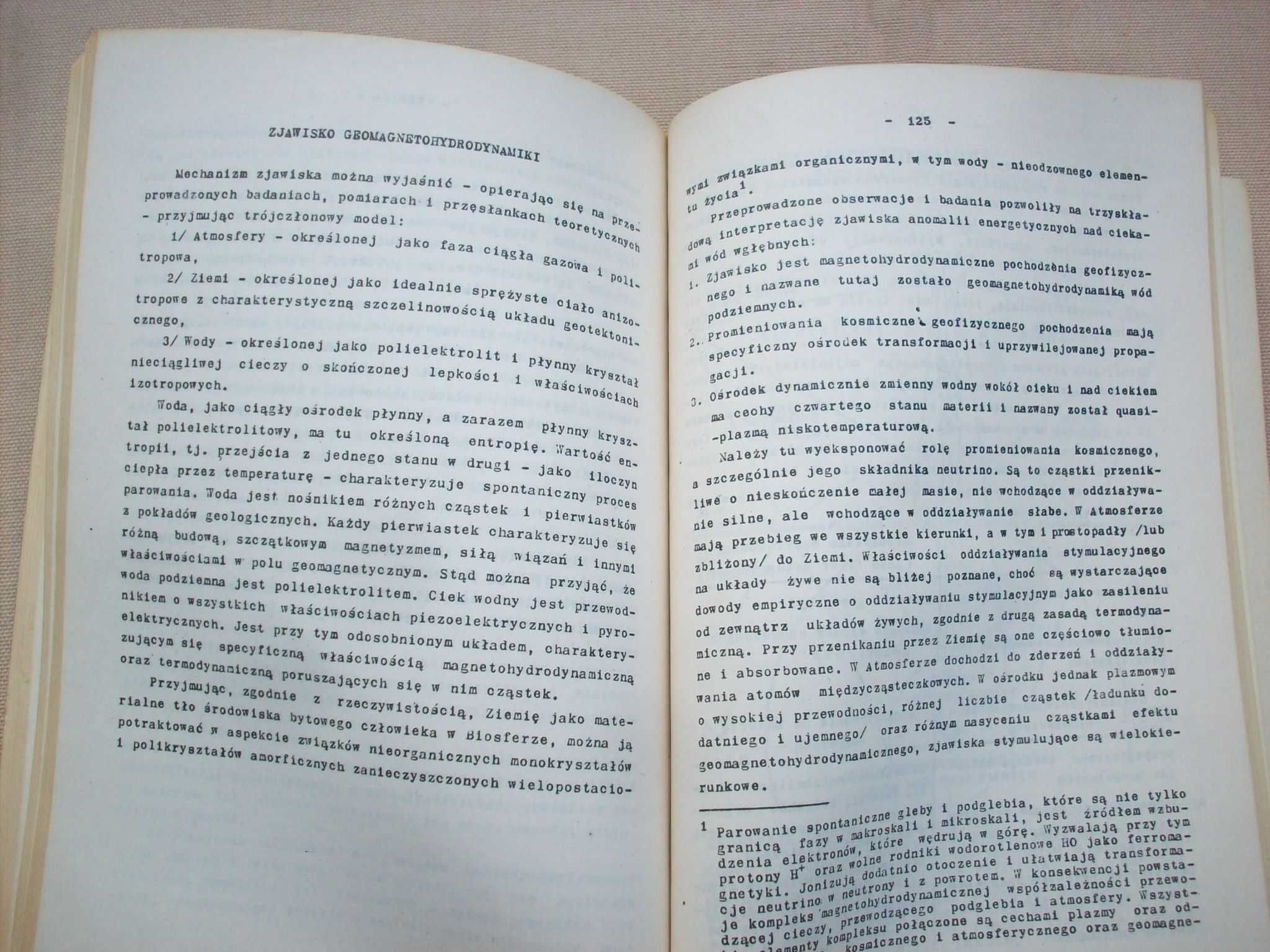 Strefy nad ciekami wód wgłębnych, L.J.Radwanowski, 1988.