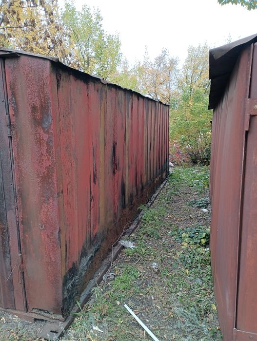 Продам металлический разборной гараж