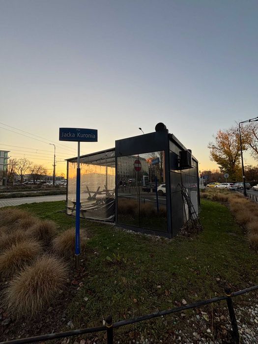 Punkt gastronomiczny Take Away Plac Jacka Kuronia metro Marymont