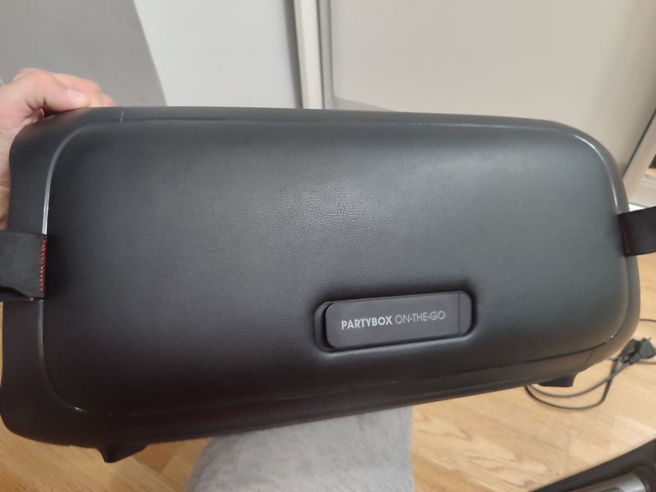 Портативна акустика jbl partybox on-the-go