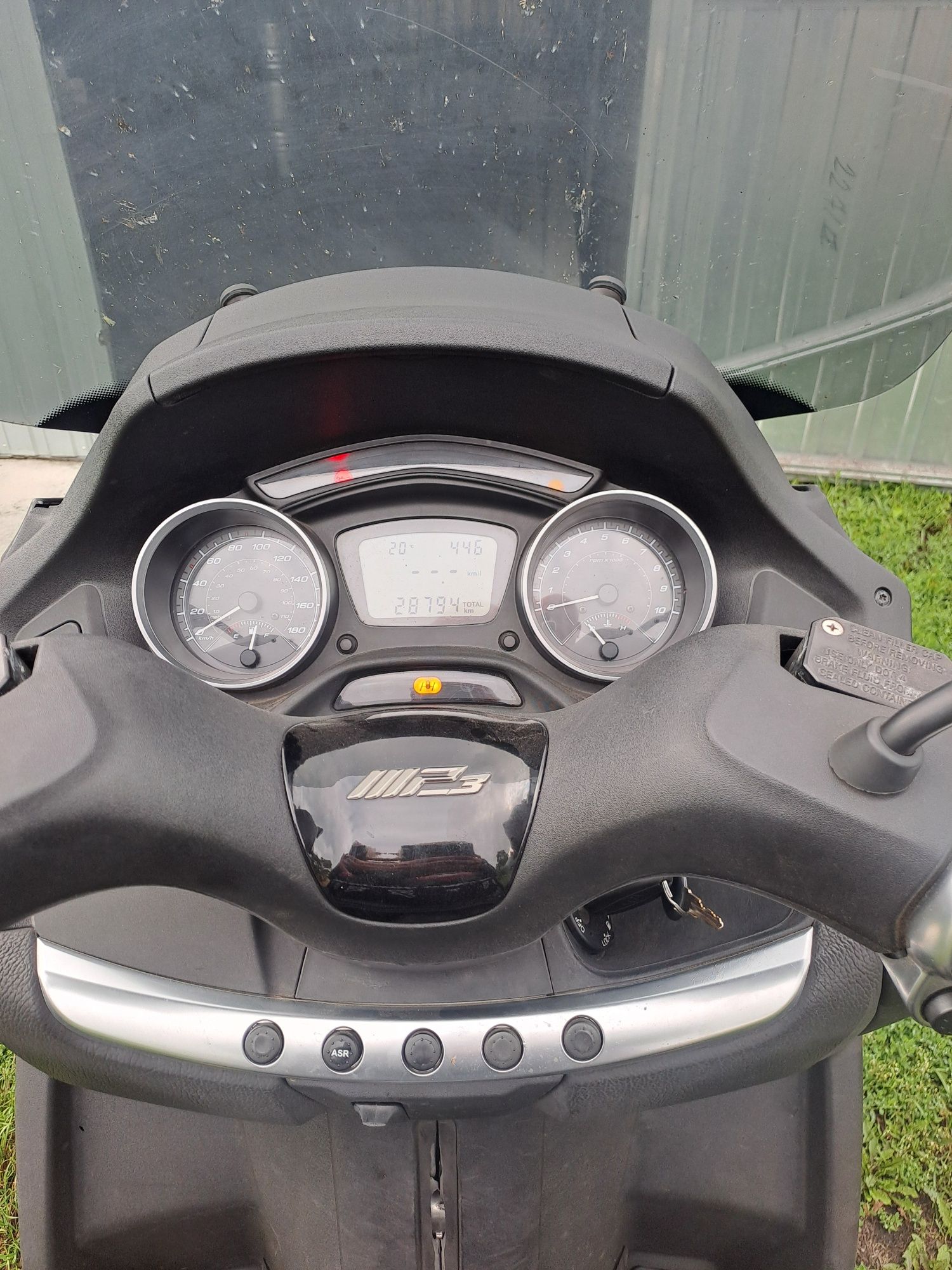 Sprzedam   Piaggio na kat B  mp3 .poj 500 cm homologacjia  L5e