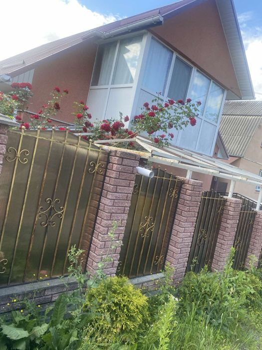 Продаж гарного 4-к  будинку, Дубове. Житловий стан, ділянка 5 соток.