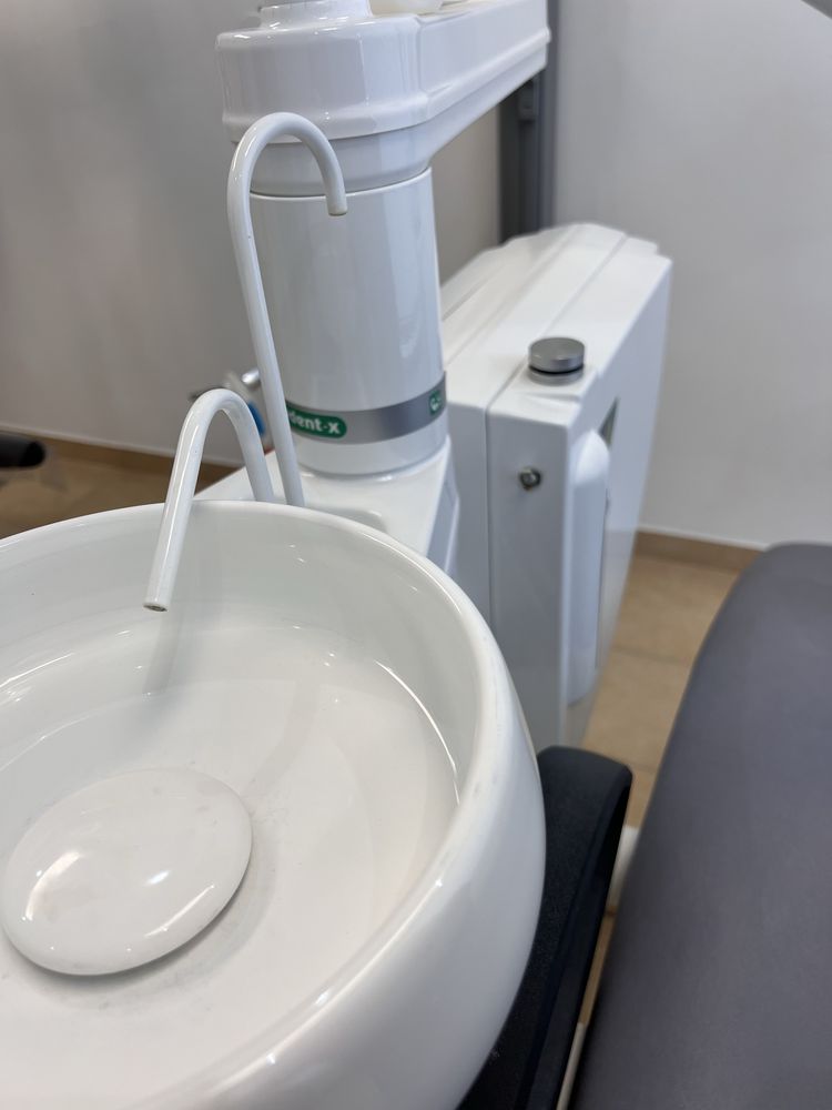Unit dentystyczny/fotel stomatologiczny