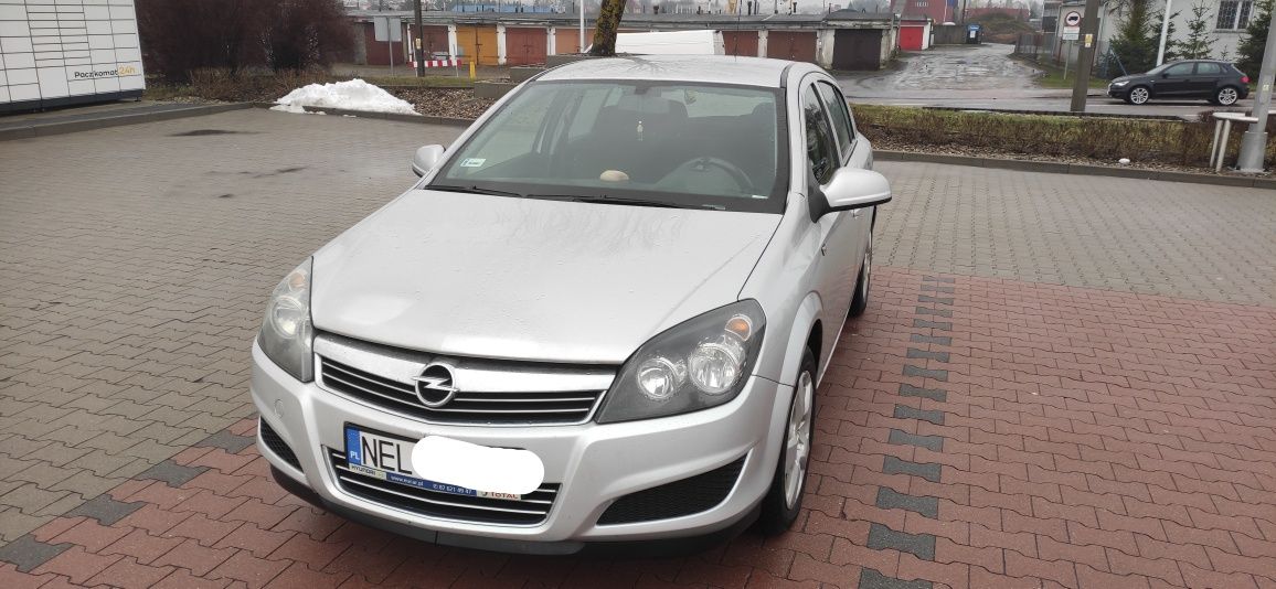 Opel Astra 1.6 LPG . Corsa 1.4 lpg