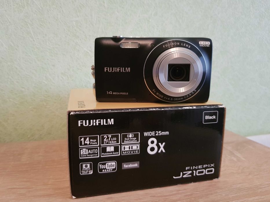 Фотоаппарат FUJI  FINEPIX  JZ 100 полный комплект
