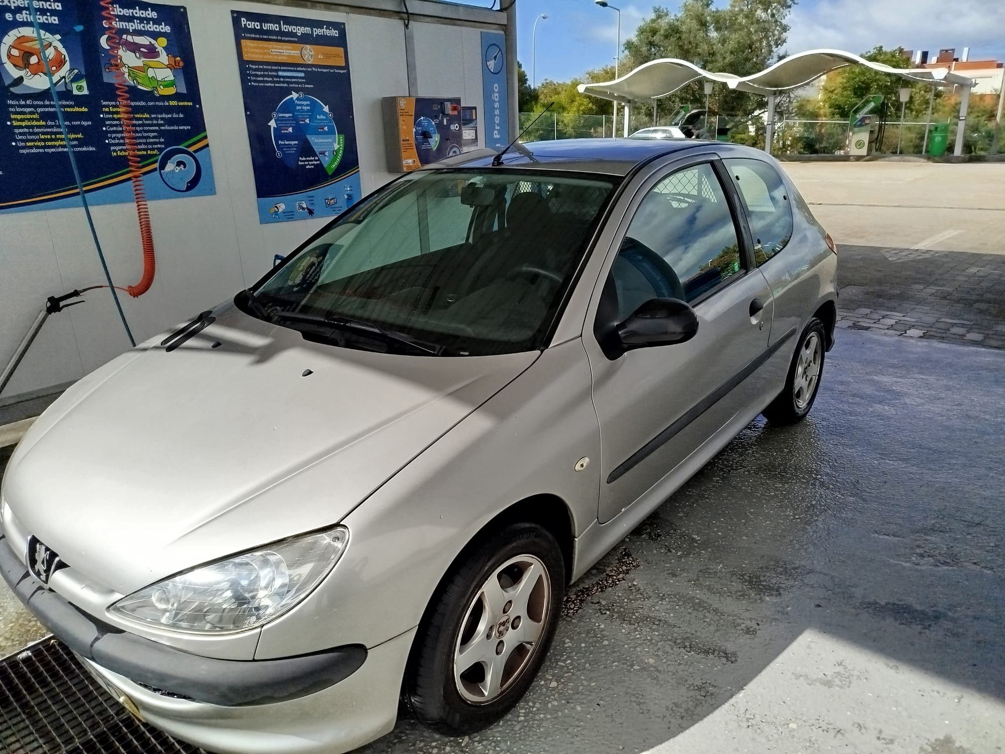Vendo Peugeot 206 HDI comercial