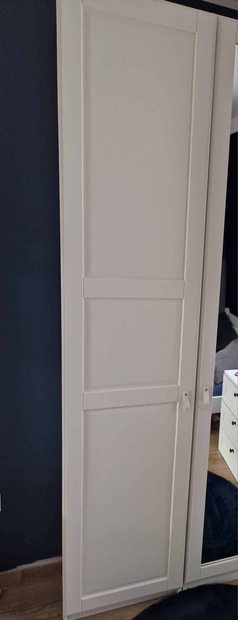 Szafa PAX 50x35x236 + drzwi biale TYSSEDAL marki Ikea