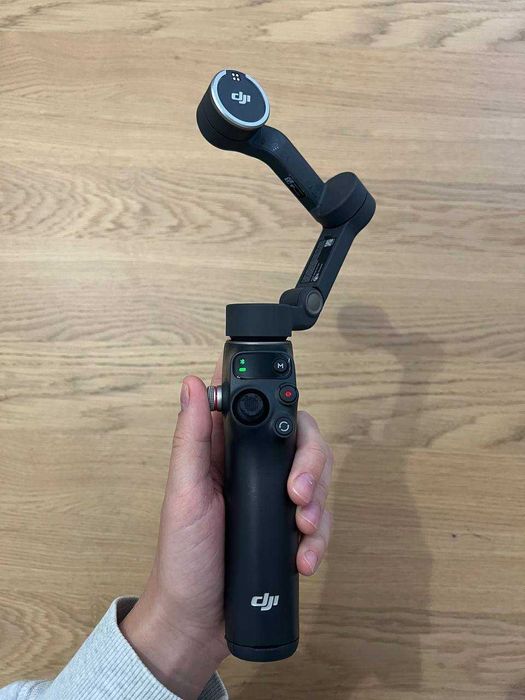 Osmo Mobile 7P Vlog Combo (DJI Mic Mini Transmitter Infinity Black)