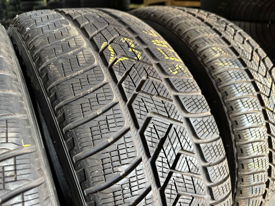 Шини зима 235/55R19 PIRELLI Scorpion Winter 7.5-8мм комплект