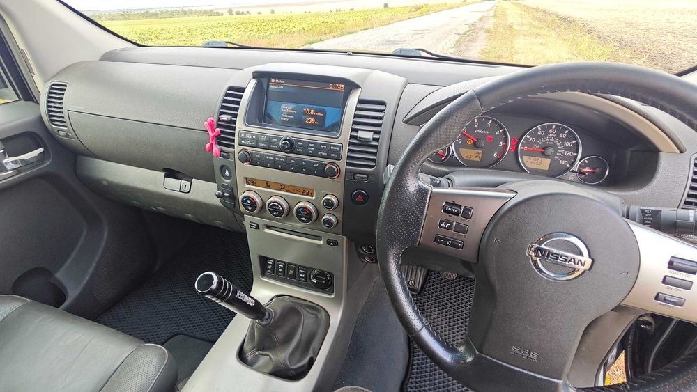 Nissan Pathfinder 2007 R51 Праворульне авто для ЗСУ