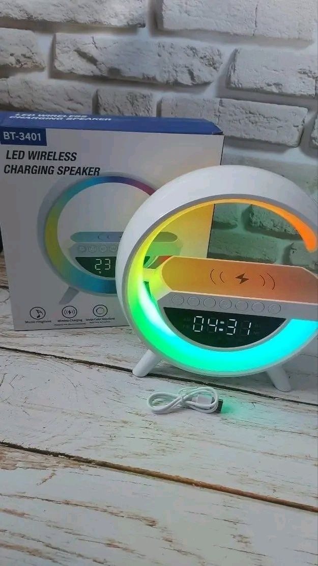 Лампа-нічник із бездротовою зарядкою 15вт, Bluetooth-колонкою