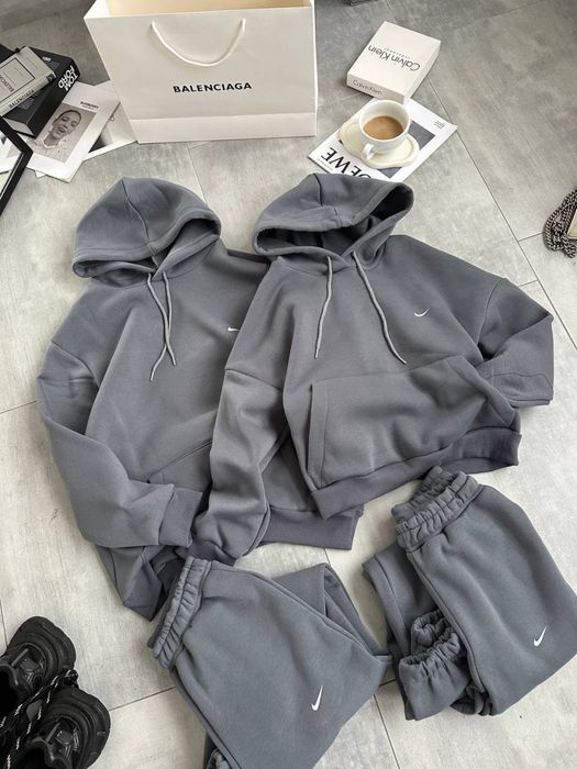 Мужской и женский костюм на флисе