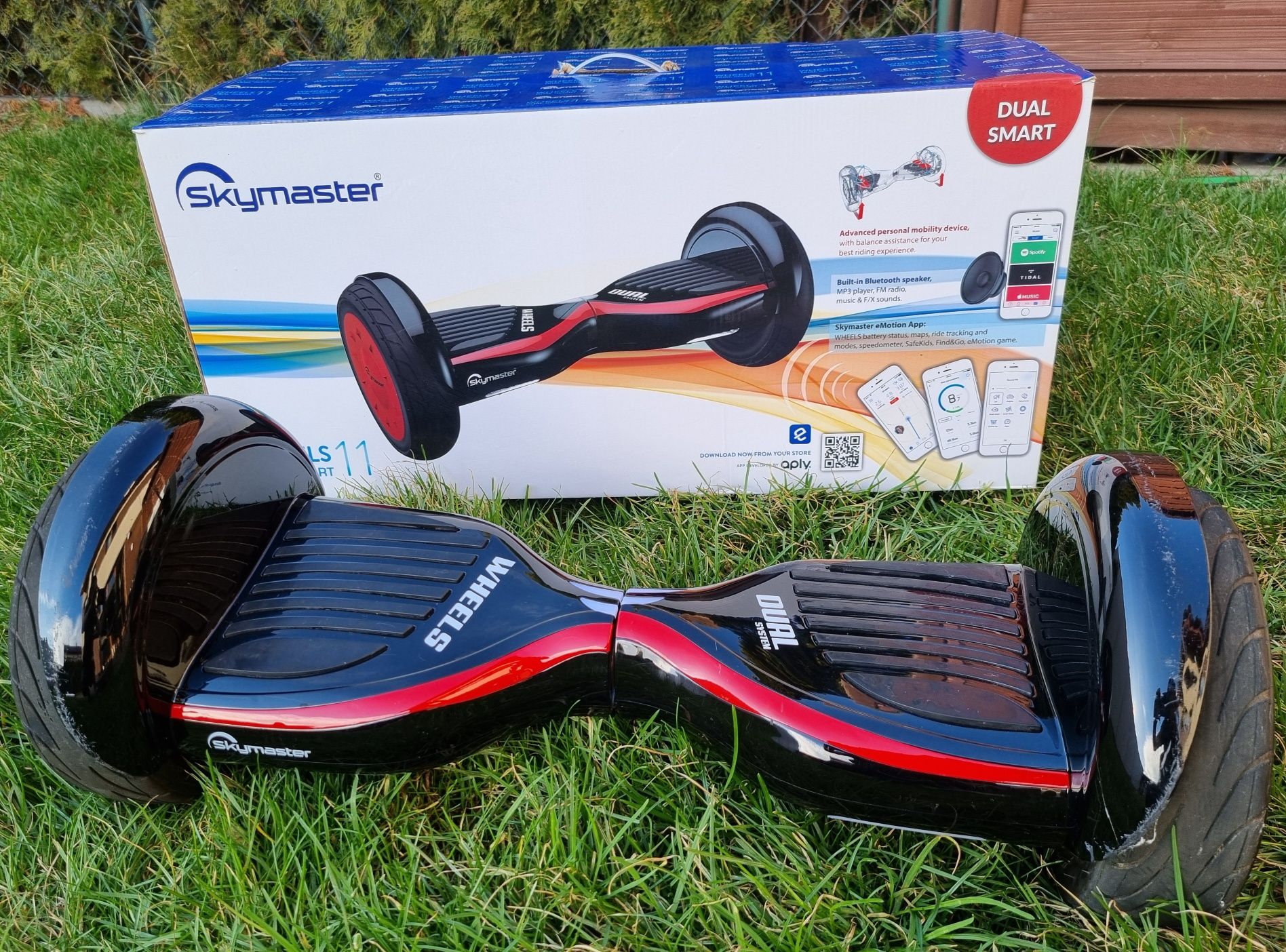 Hoverboard,  deska elektryczna Skymaster Wheels 11 Dual Smart