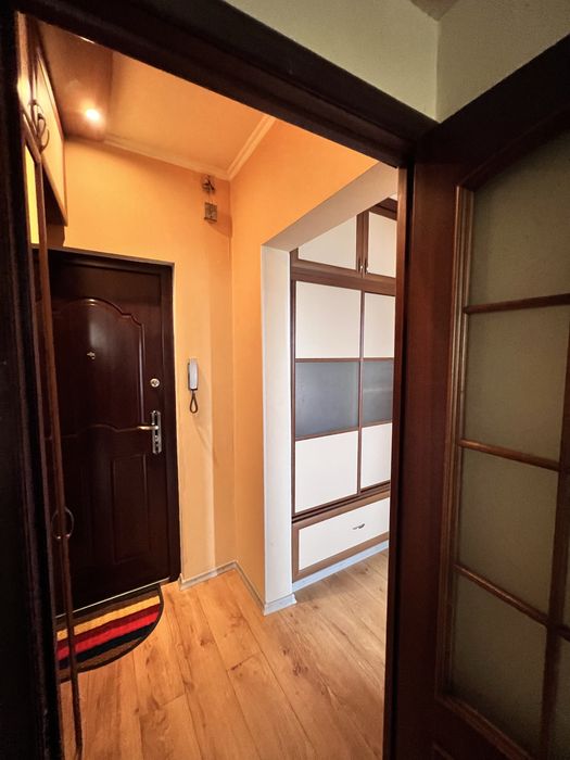 Посуточно однокомнатная квартира р-н Намыв конечная 21 маршрута