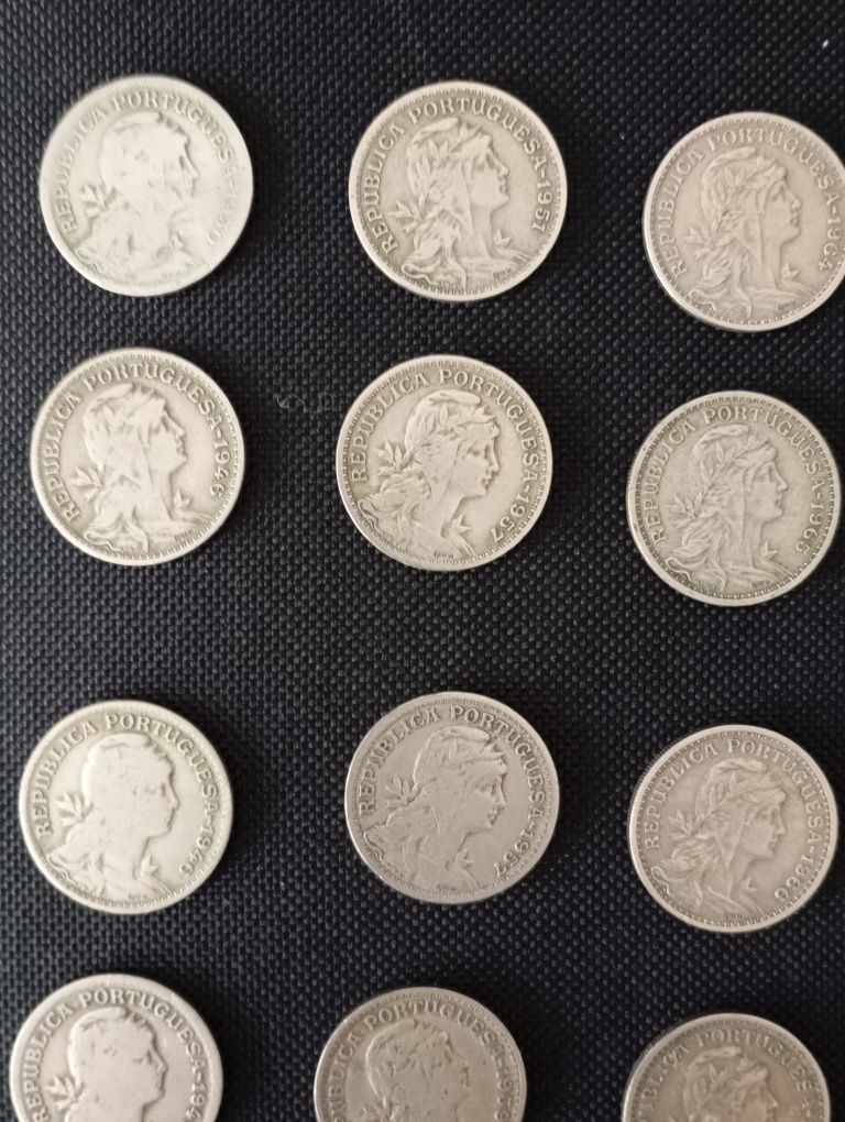 Moedas de 50 centavos