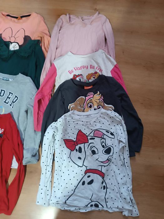 Ubranka dla dziewczynki rozm 122