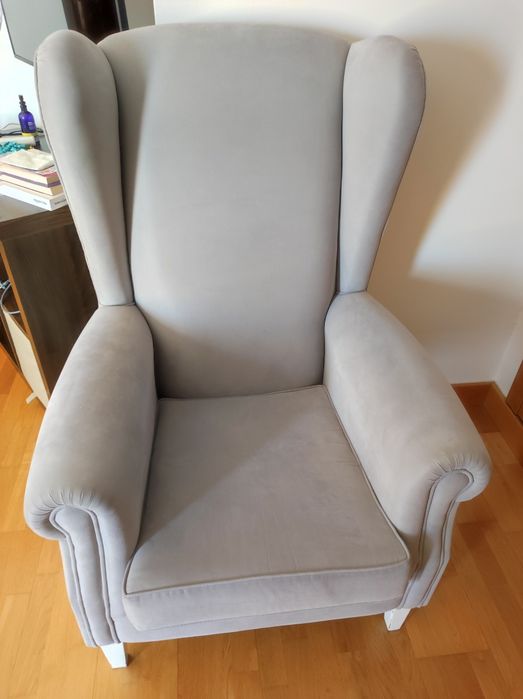 Cadeira de amamentação ÚNICA - feita sob medida