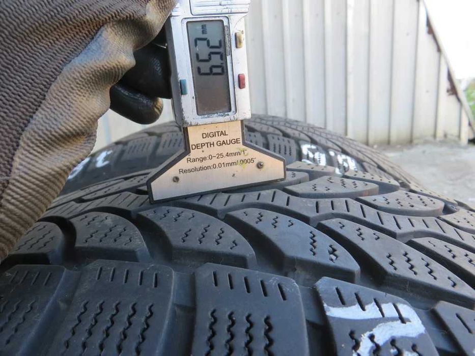 205/60 R16 100/98T Bridgestone BlizzakLm-32c Зима 2штуки для вантажів