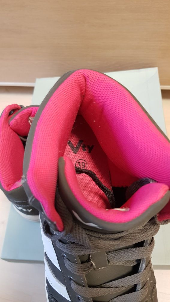Buty Vty rozmiar 39