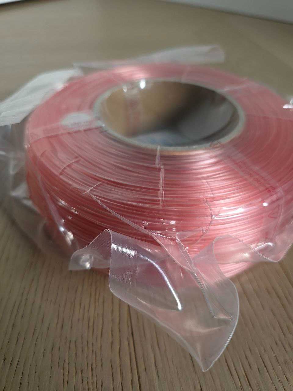 Bambu lab PETG Translucent. Translucent Pink (refill)