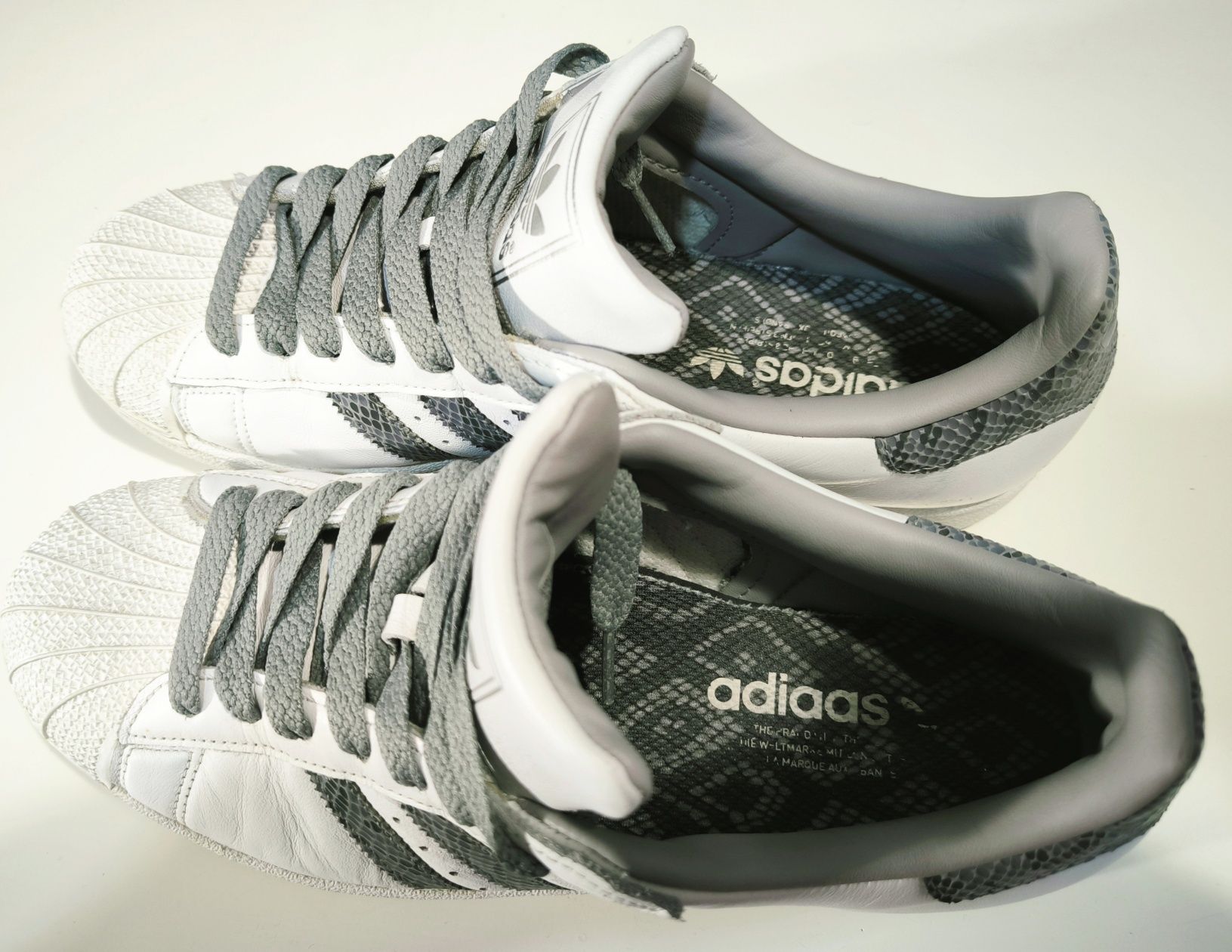 Adidas Superstar