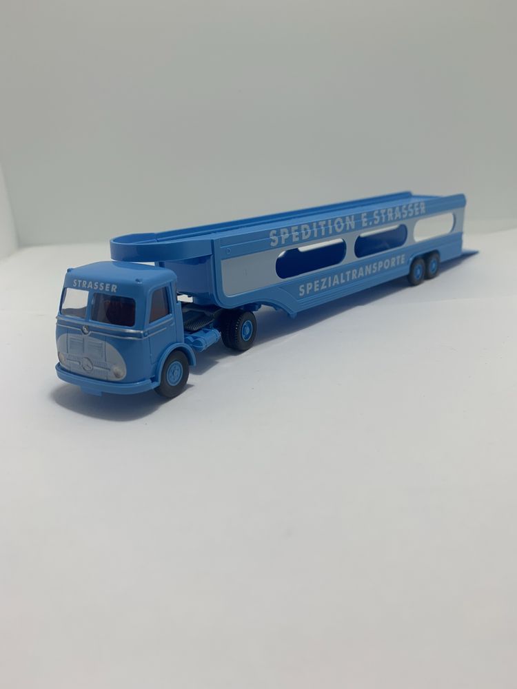 Mercedes da Wiking escala 1/87