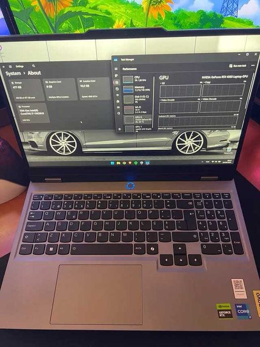 Portátil Gamer Lenovo LOQ 15IRX9