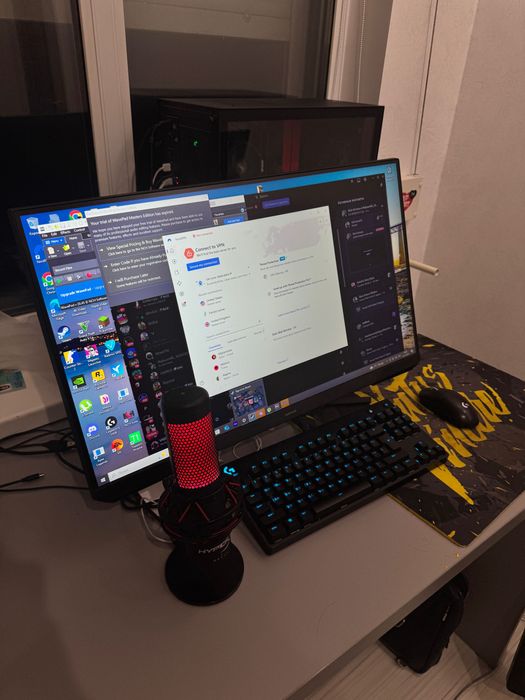 ПК + повний сетап (мікрофон, клавіатура, миша). Готовий до роботи.