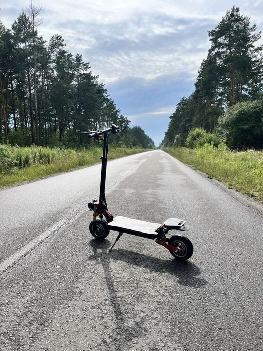 Електросамокат 2 мотора 4000w 70км/г