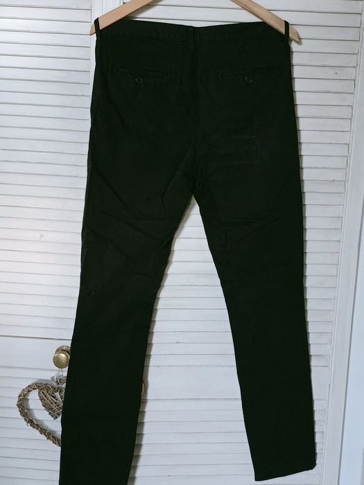Spodnie chinosy męskie czarne skinny fit H&M r. 46/M