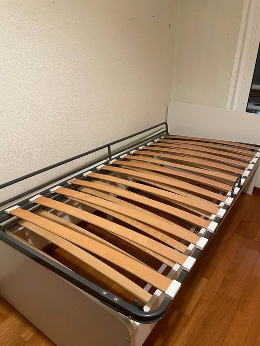 Cama solteiro IKEA 90x200 cm com estrado LURÖY - DESMONTADO