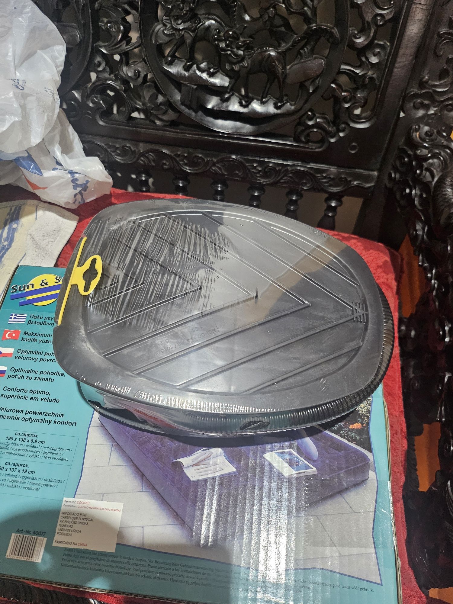 Colchao insuflável com bomba