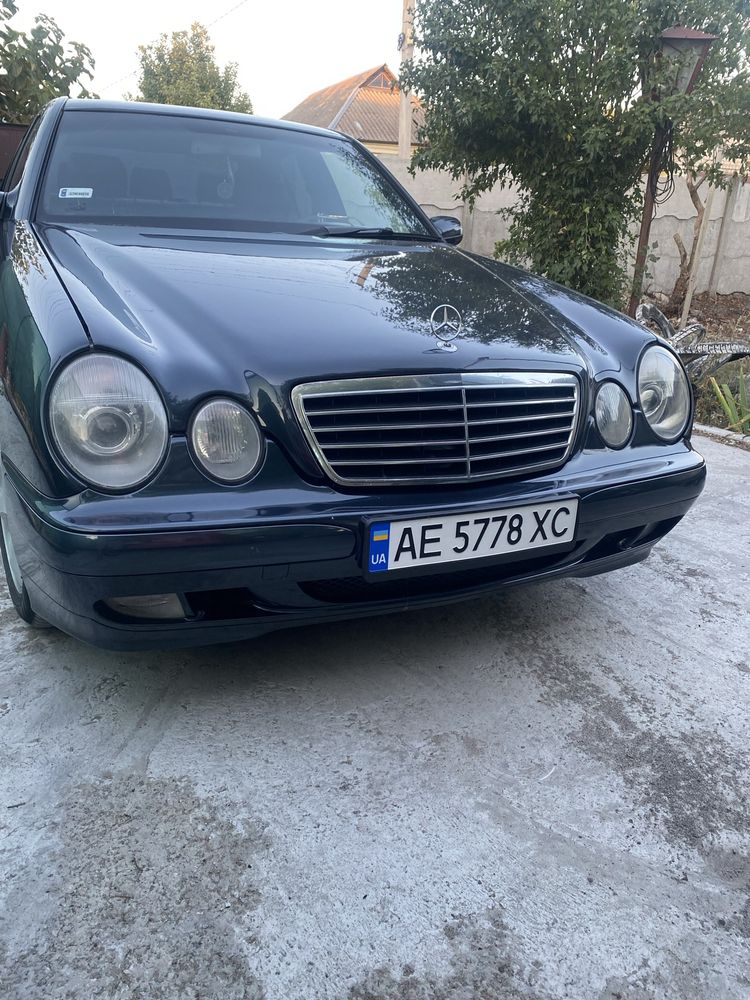 Mersedes w 210 E 270 cdi 2001