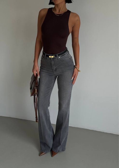 Джинси кльош у сірому кольорі